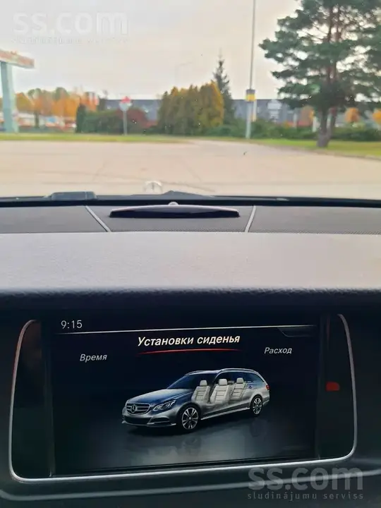 Mercedes-Benz E350 2015 photo 2