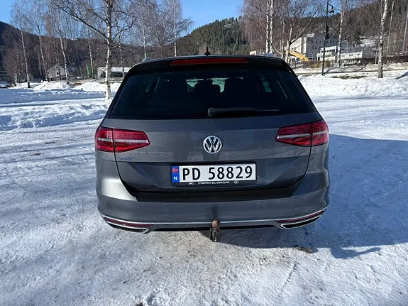 Volkswagen Passat 2017 photo 3