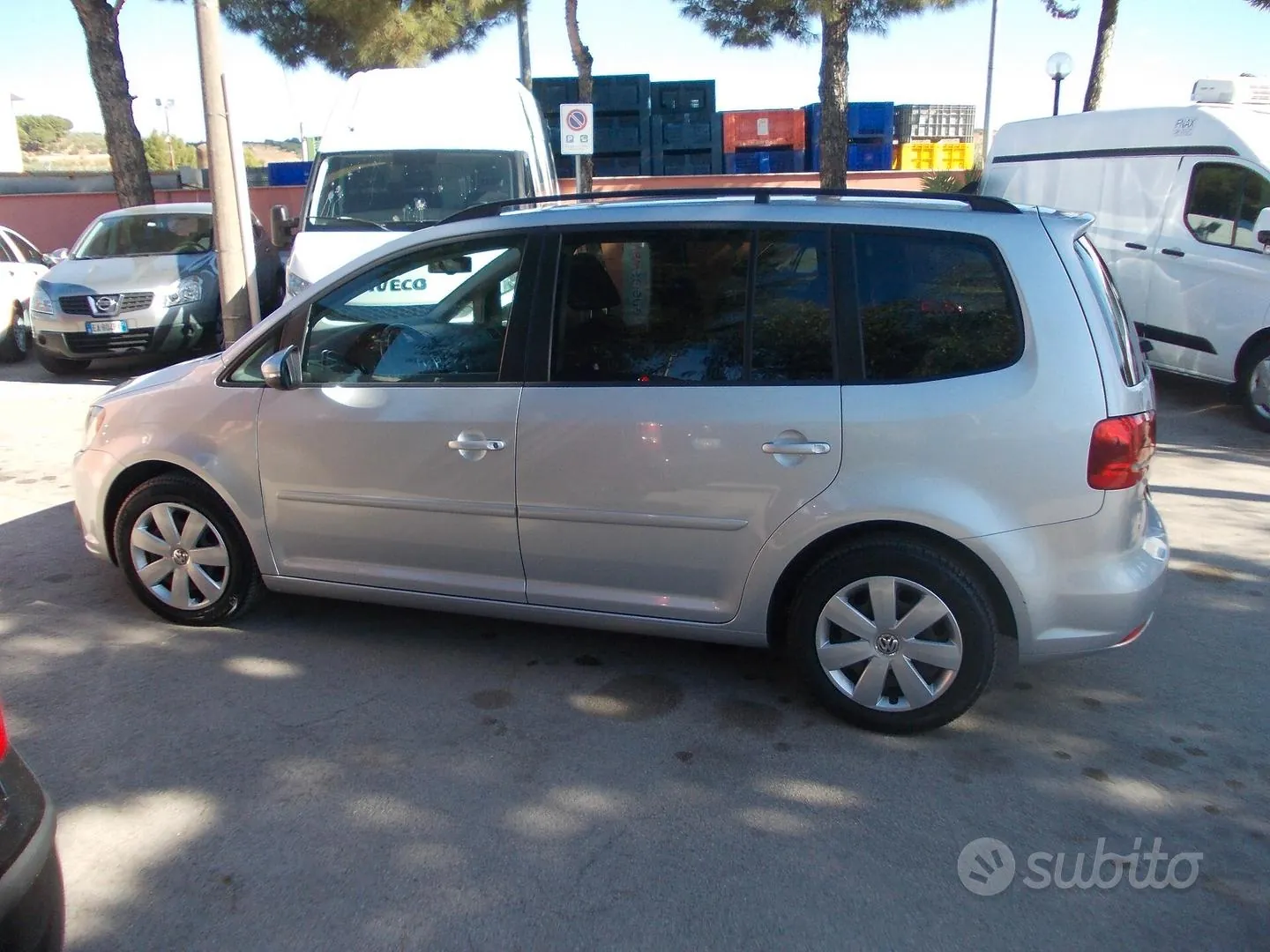 Volkswagen Touran 2012 photo 5