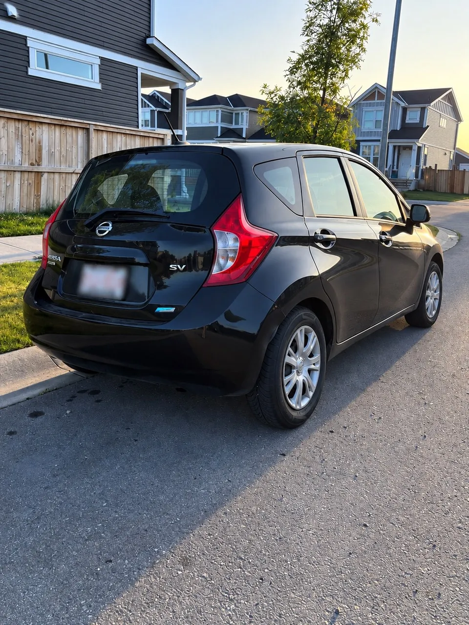 Nissan Versa 2014 photo 4