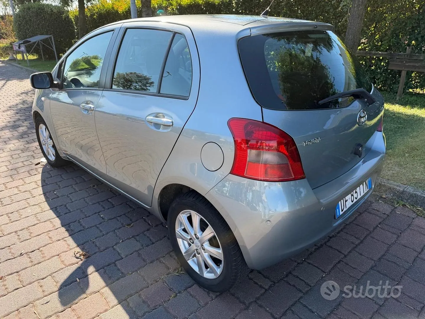 Toyota Yaris 2007 photo 3