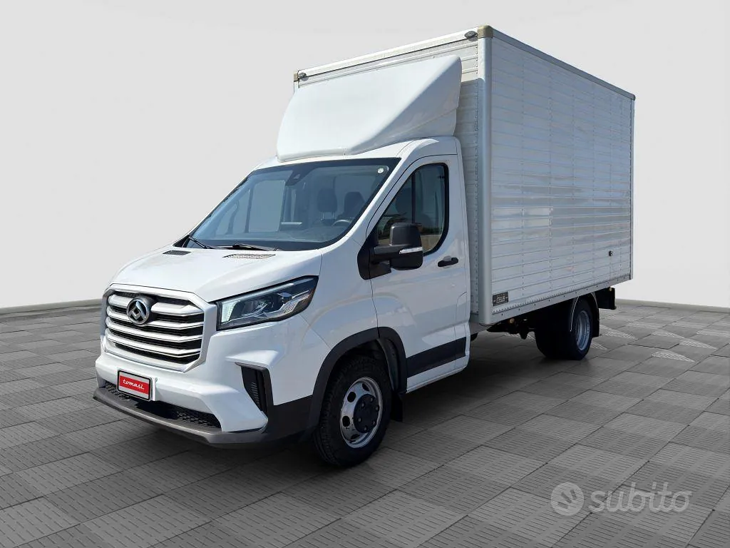 Maxus Deliver9