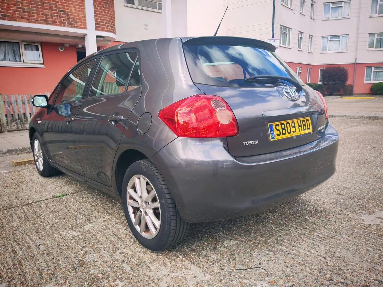Toyota Auris 2009 photo 4