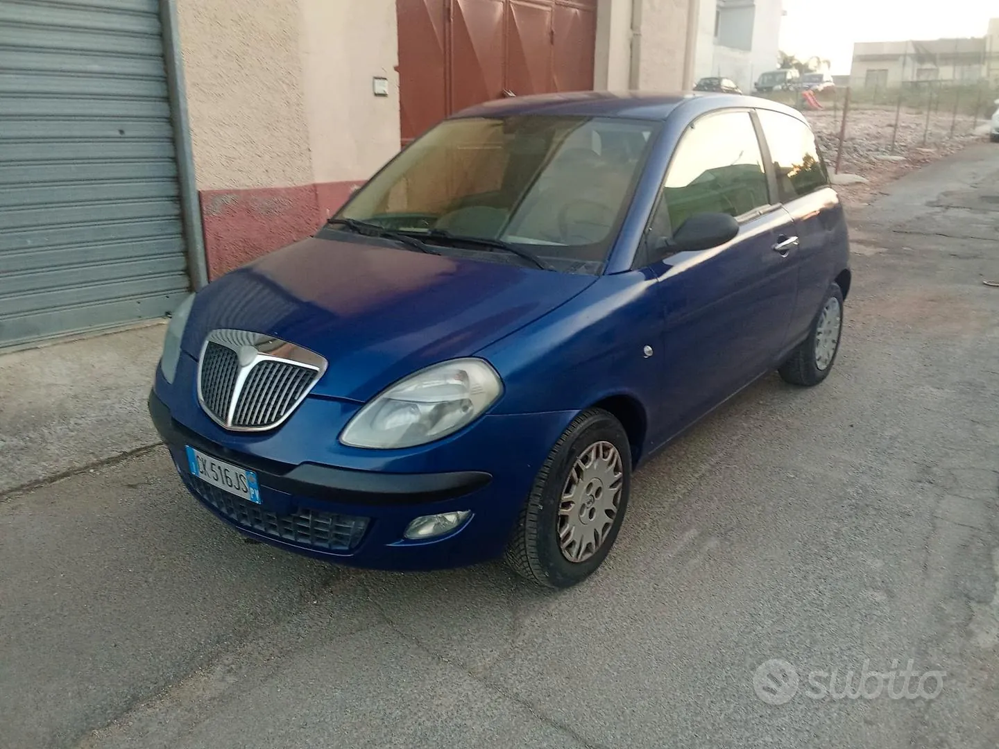 Lancia Ypsilon 2004 photo 2