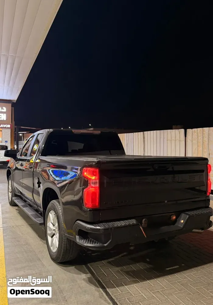 Chevrolet Silverado 2020 photo 3