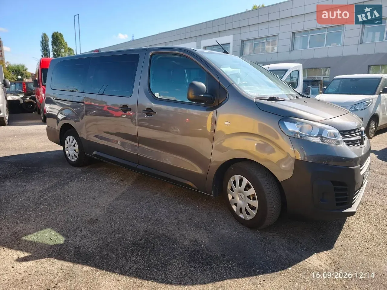 Opel Vivaro 2021 photo 3