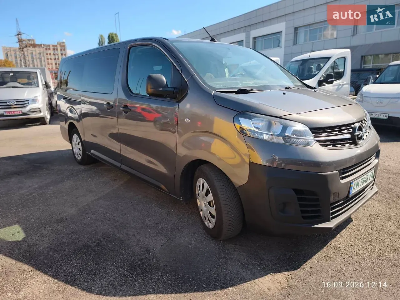 Opel Vivaro 2021 photo 2