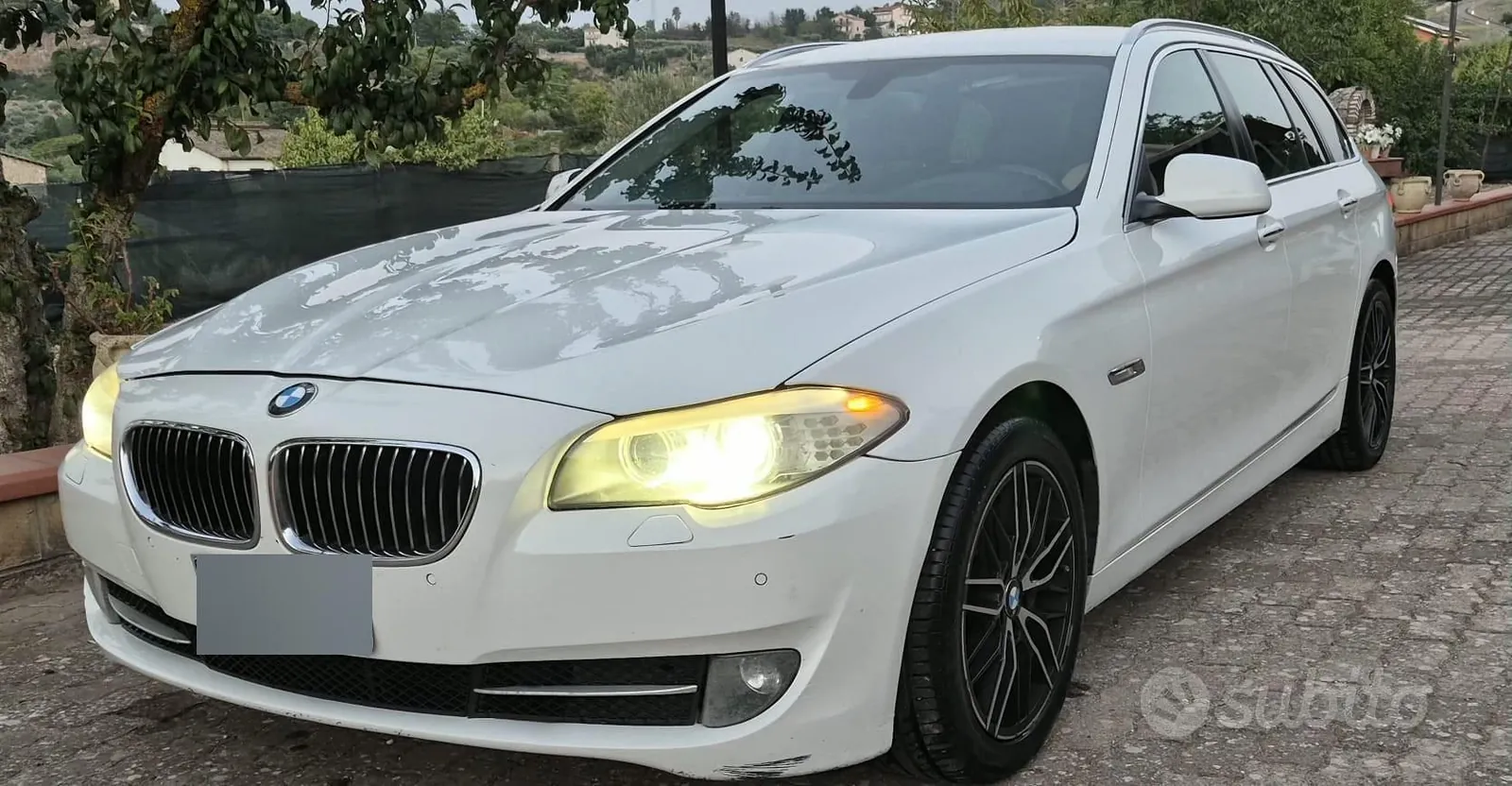 BMW 5 Series 2012 photo 4