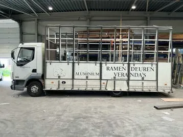 DAF Lf45 2004 photo 2