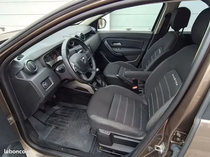 Dacia Duster 2018 photo 3