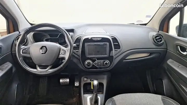 Renault Captur 2019 photo 3