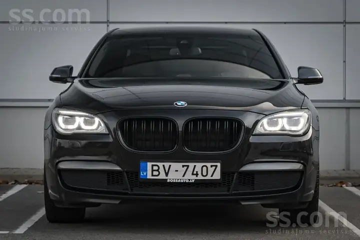 BMW 740D 2015 photo 2
