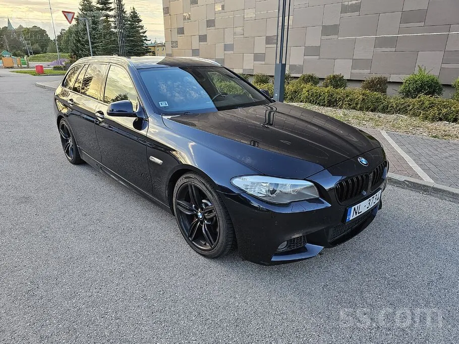 BMW 525 2011 photo 2