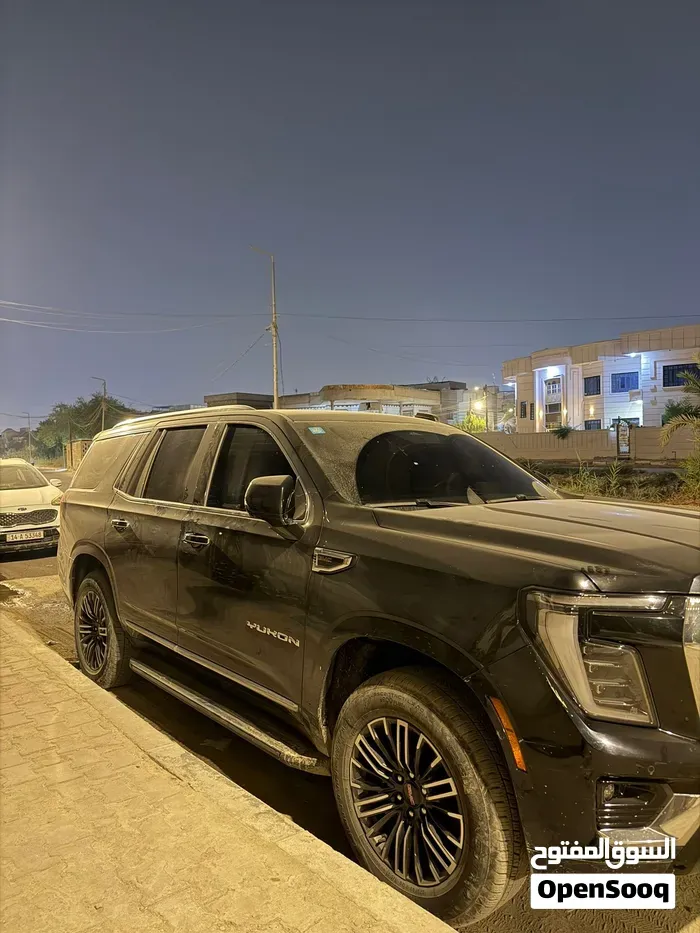 GMC Yukon 2025 photo 2