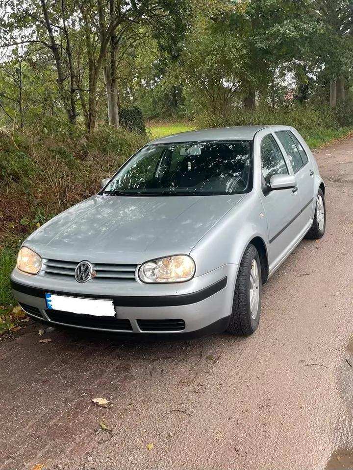 Volkswagen Golf 4