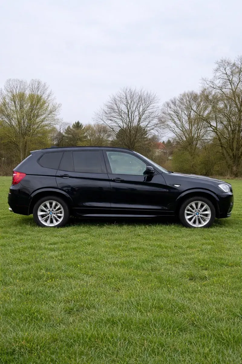 BMW X3 2012 photo 2