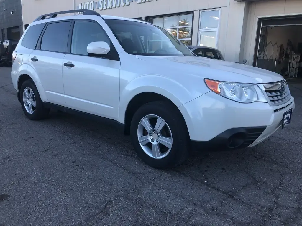 Subaru Forester 2011 photo 3