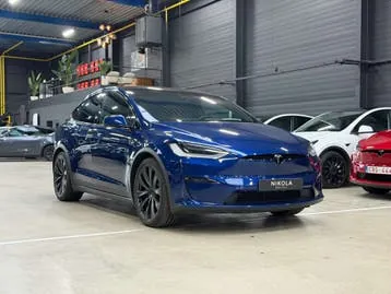 Tesla Model X 2023 photo 2