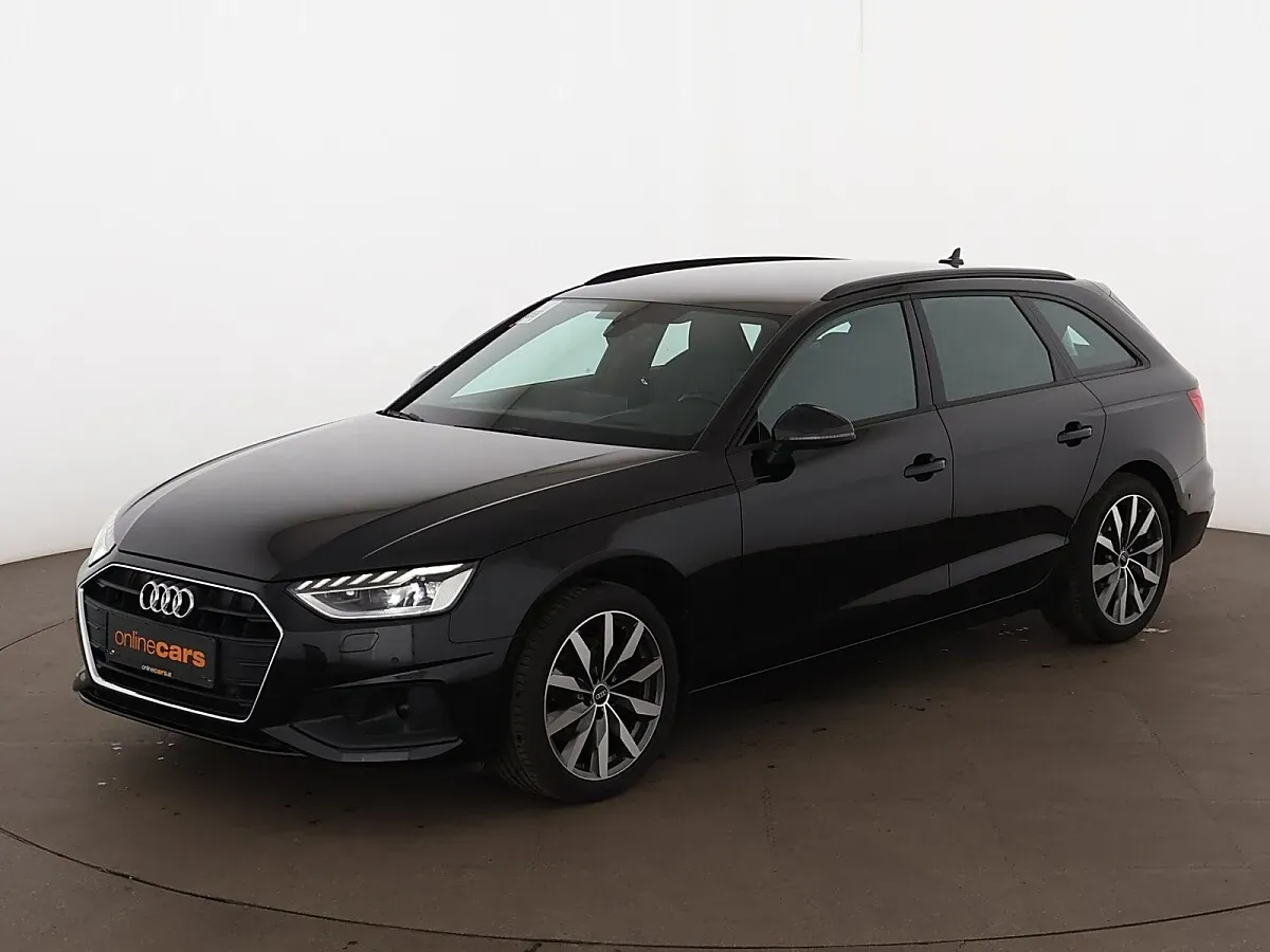 Audi A4 2023 photo 2