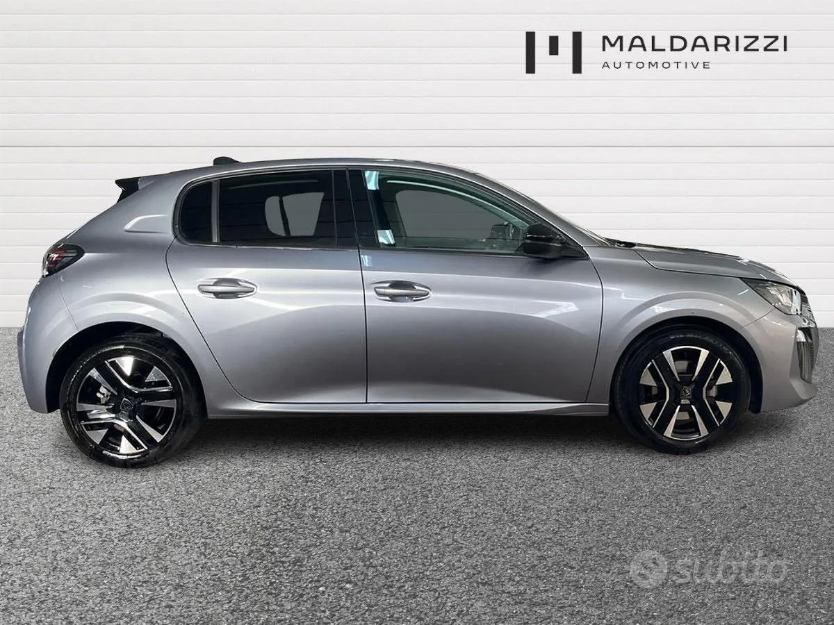 Peugeot 208 2025 photo 5