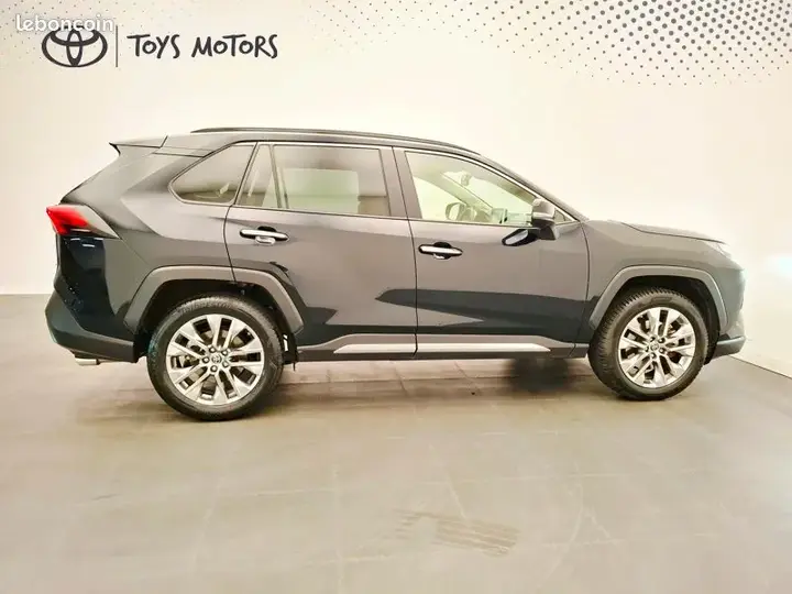 Toyota Rav4 2023 photo 4