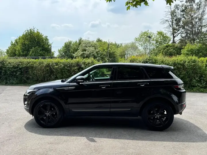 Land Rover Range Rover Evoque 2012 photo 4