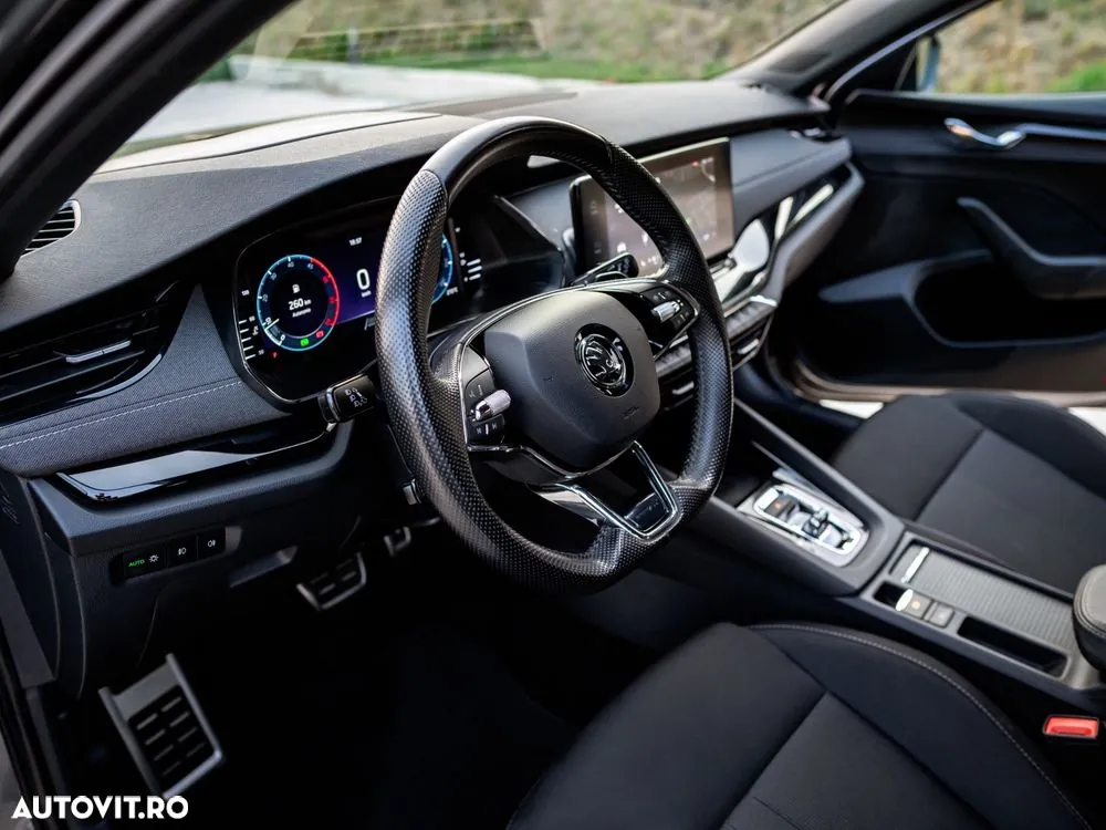 Skoda Octavia 2023 photo 4