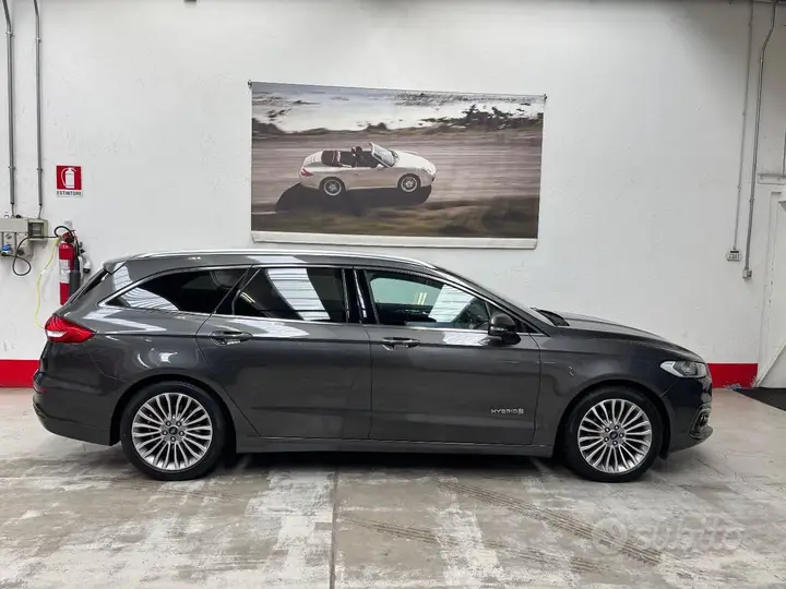 Ford Mondeo 2019 photo 2