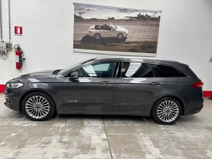 Ford Mondeo