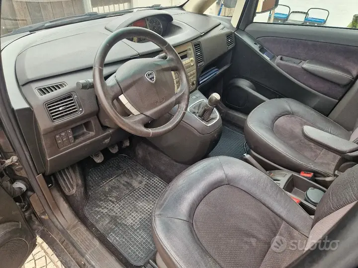 Lancia Musa 2008 photo 5