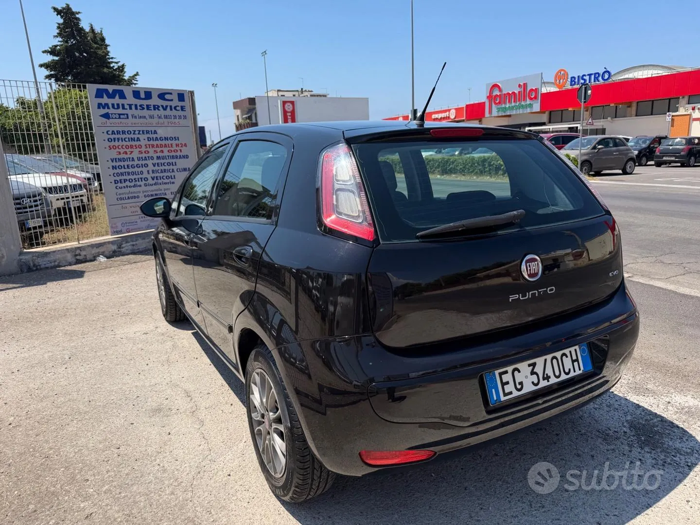 Fiat Grande Punto 2011 photo 5