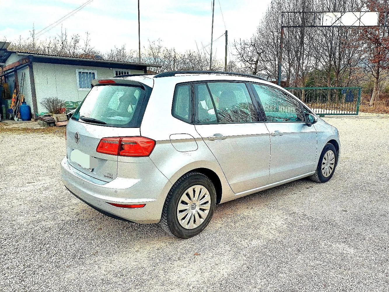 Volkswagen Golf Sportvan 2015 photo 4