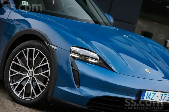 Porsche Taycan 2022 photo 2