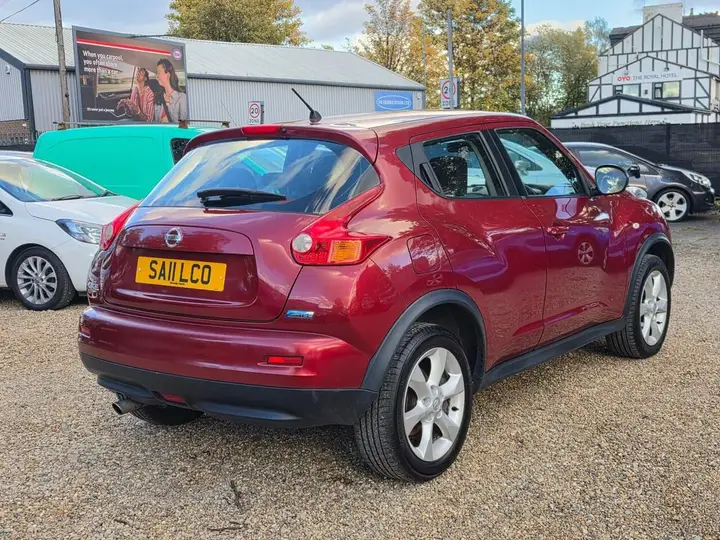 Nissan Juke 2011 photo 3