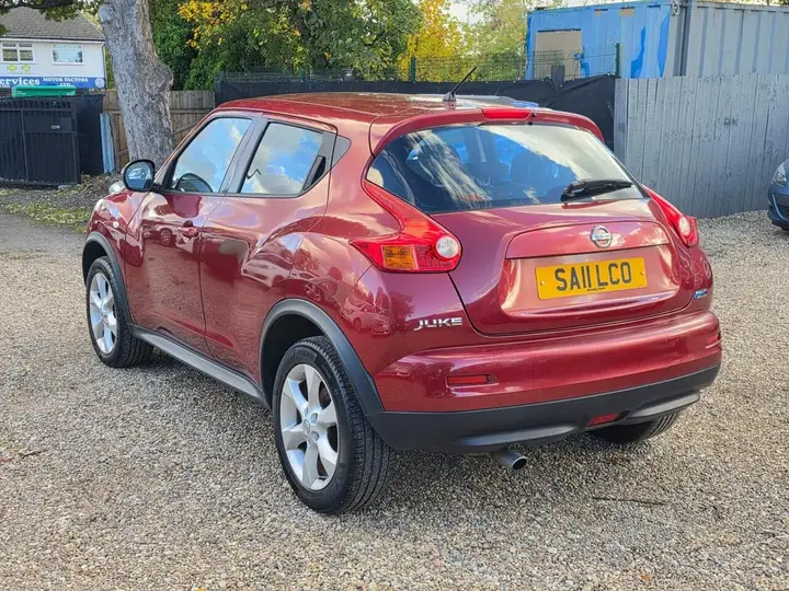 Nissan Juke 2011 photo 5