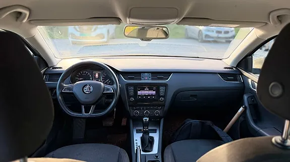 Skoda Octavia 2015 photo 5