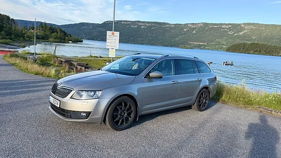 Skoda Octavia 2015 photo 3