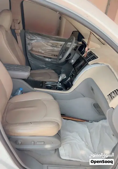 Chevrolet Traverse 2011 photo 4