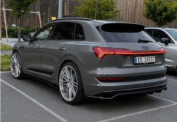 Audi E-Tron 2022 photo 4
