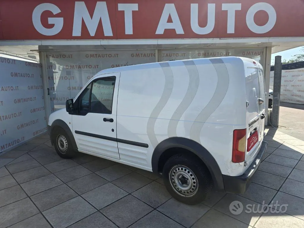 Ford Transit Connect 2010 photo 3