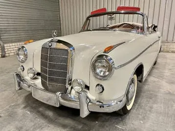 Mercedes-Benz Ponton Cabriolet 220S