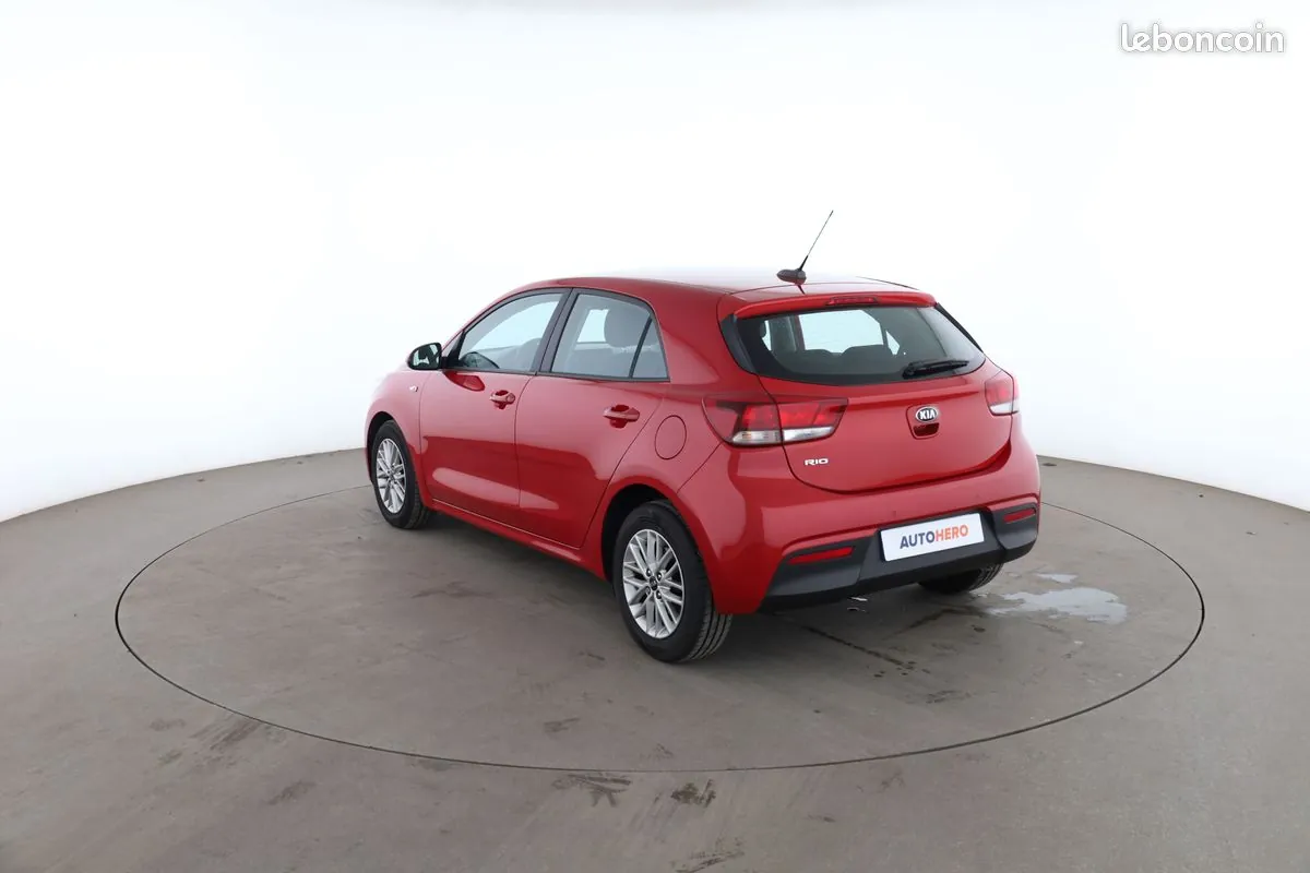 Kia Rio 2020 photo 2