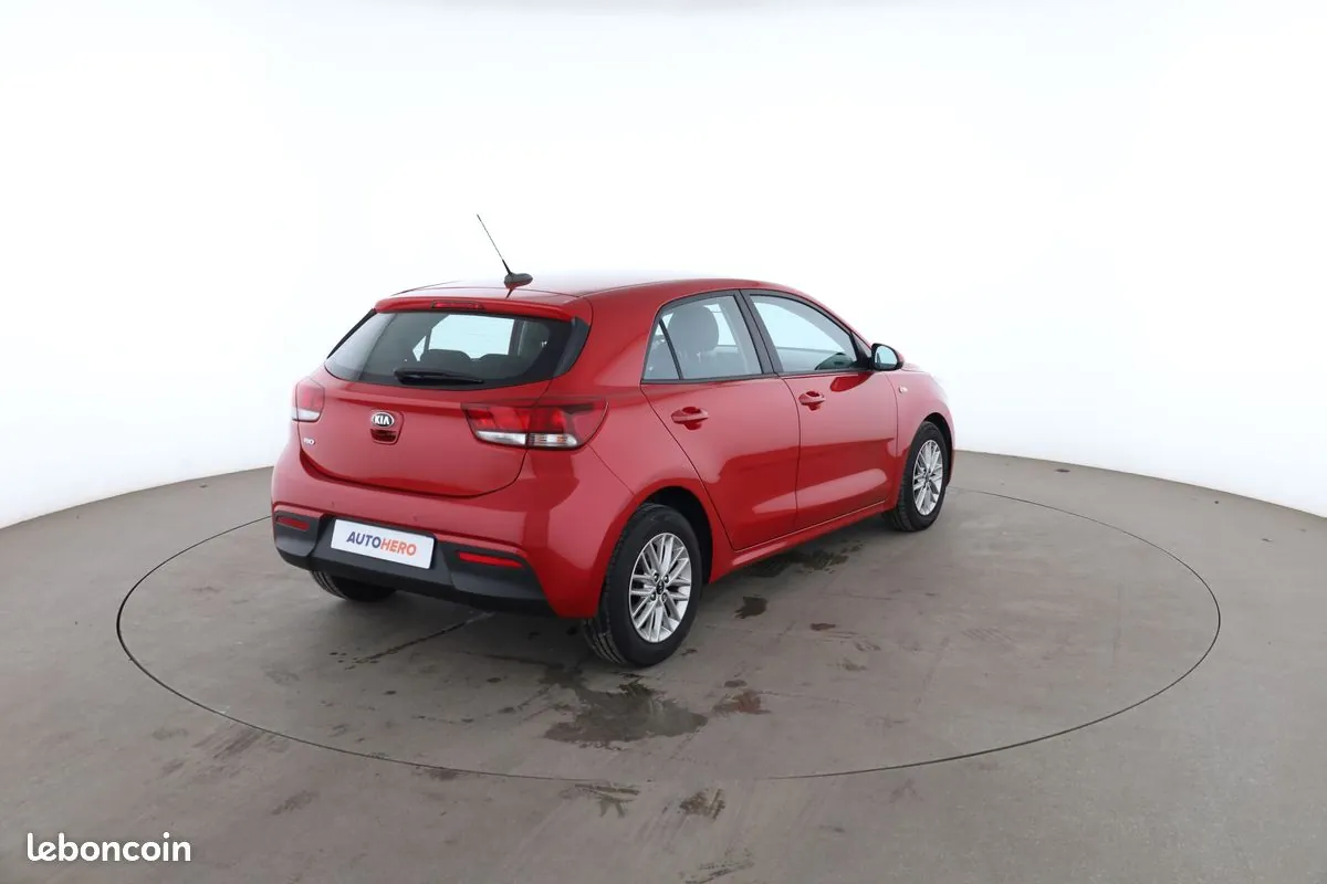 Kia Rio 2020 photo 3