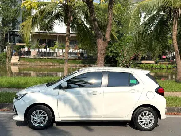Toyota Wigo 2025 photo 2