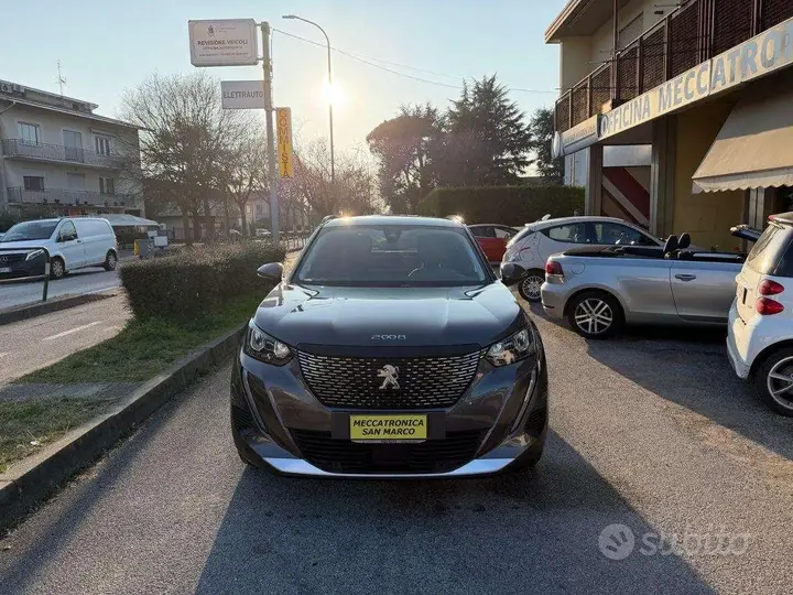 Peugeot 2008 2020 photo 2