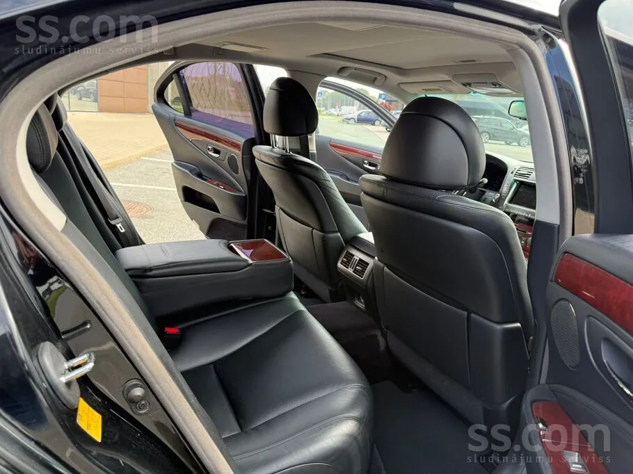 Lexus Ls 2008 photo 5