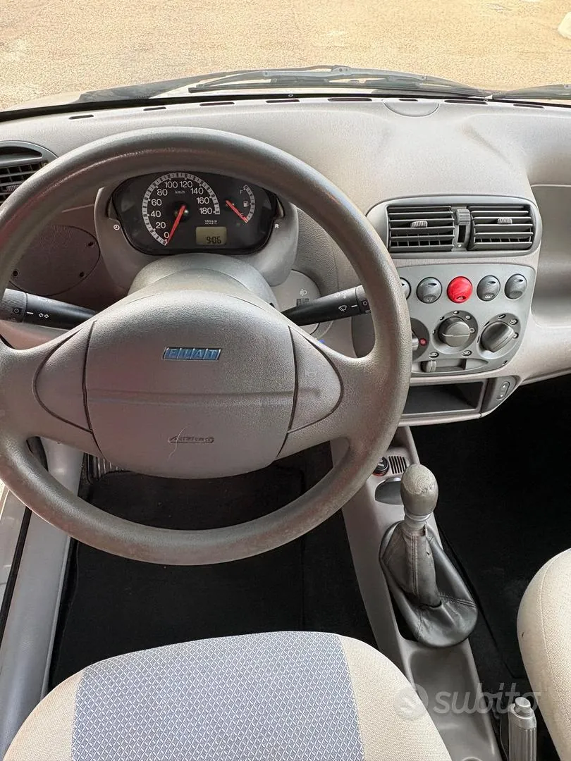 Fiat Seicento 2004 photo 5