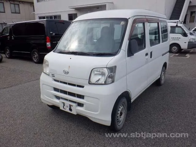 Daihatsu Ebd-S331V 2014 photo 2