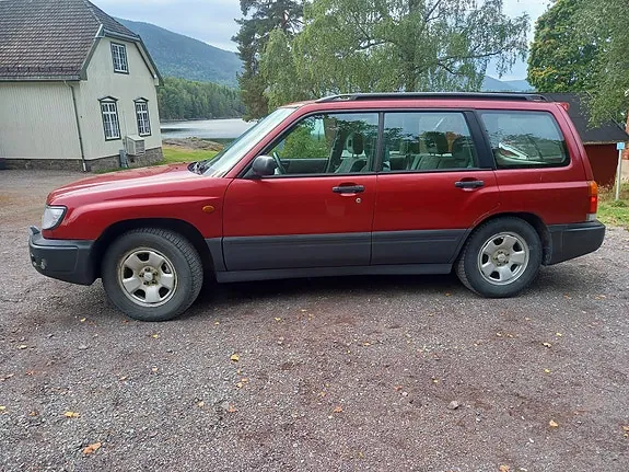 Subaru Forester 1999 photo 3