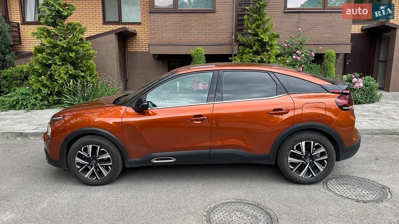 Citroen C4 2022 photo 2